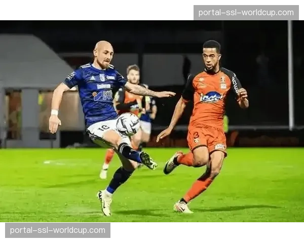 最新比分：梅斯1-1暂平克莱蒙，两队为保级展开激烈缠斗